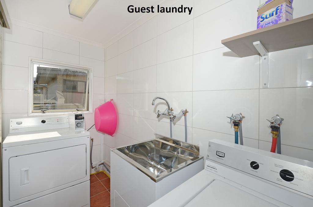 Trentham Motel Upper Hutt Extérieur photo
